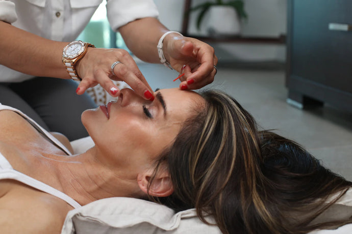 Massage Guns vs. Traditional Massage: The Ultimate Showdown